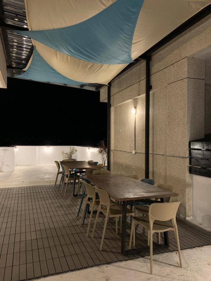 וולי 910 Hostel 城南館-自助入住 מראה חיצוני תמונה