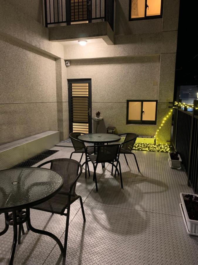 וולי 910 Hostel 城南館-自助入住 מראה חיצוני תמונה