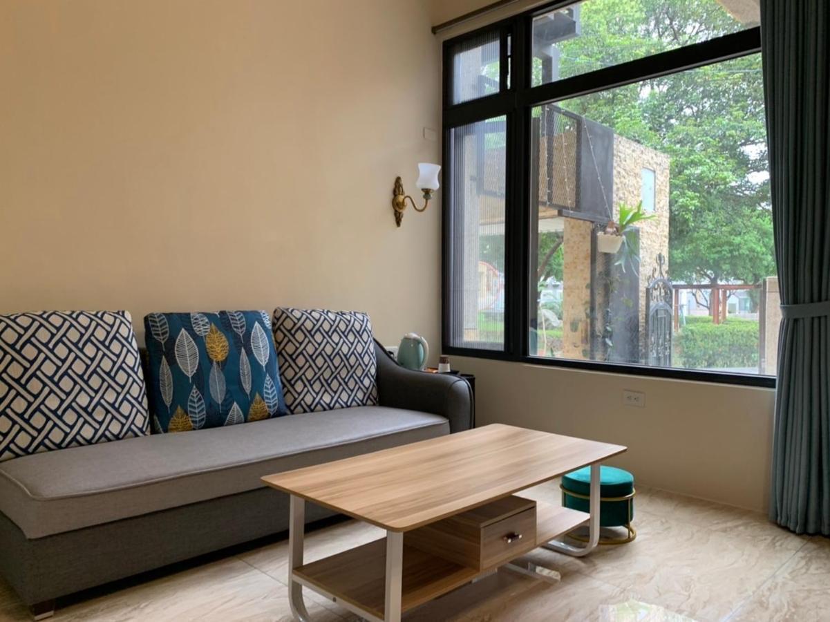 וולי 910 Hostel 城南館-自助入住 מראה חיצוני תמונה